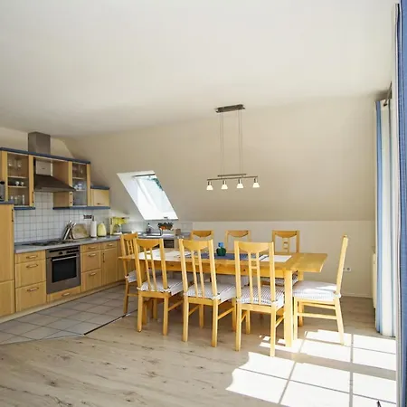 Haus Inselblick: Seaside Retreat With Ocean Views And Access