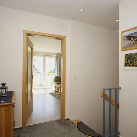 Lejlighed Nah Am Meer, Meerblick, Gratis Nutzung Vom Ahoi Erlebnisbad Und Sauna In Sellin - Haus Inselblick 03