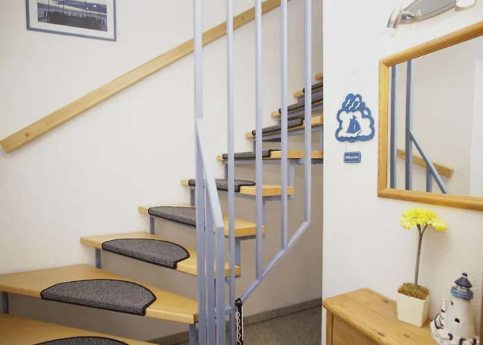 Appartement Nah Am Meer, Meerblick, Gratis Nutzung Vom Ahoi Erlebnisbad Und Sauna In Sellin - Haus Inselblick 03 *